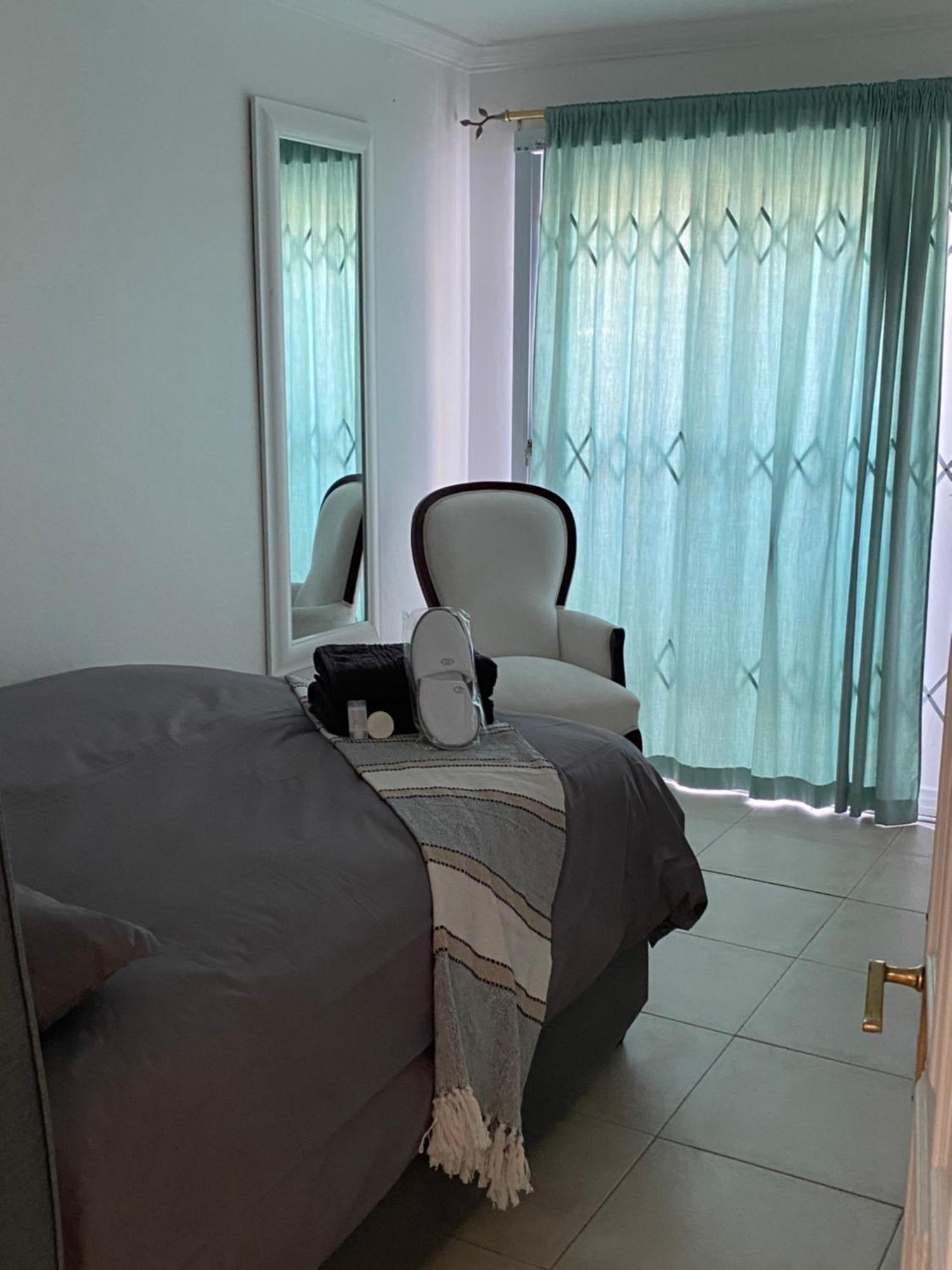 Bed And Breakfast Villa Livadia Cape Town Eksteriør bilde