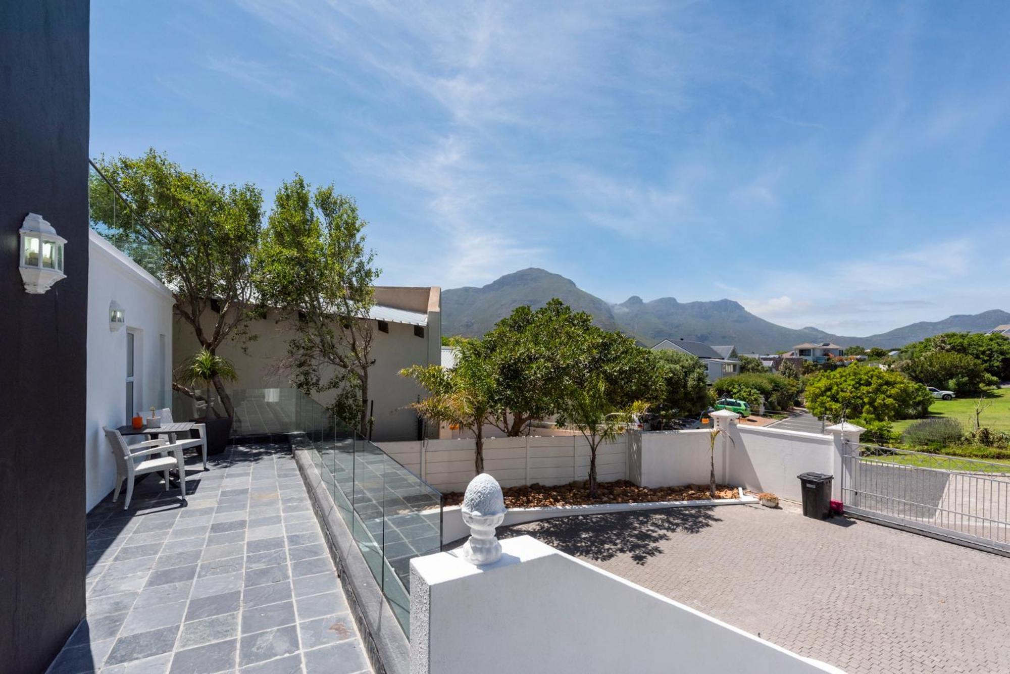 Bed And Breakfast Villa Livadia Cape Town Eksteriør bilde